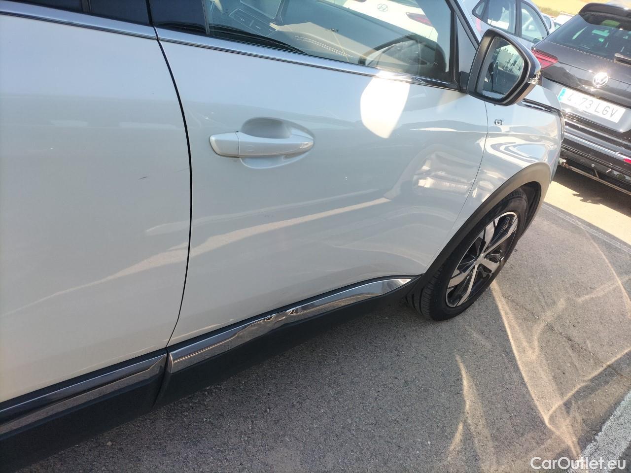  Peugeot  5008  GT 2.0 HDi 175CV AT8 7 Plazas E6d #57