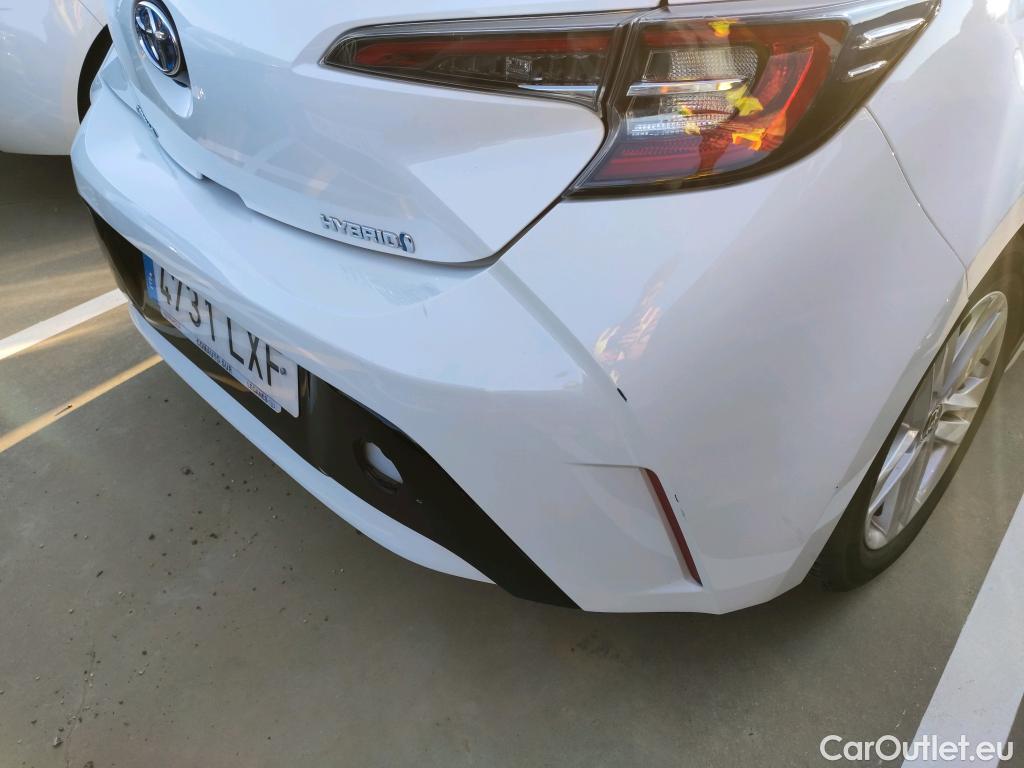  Toyota  Corolla TOYOTA  / 2019 / 5P / berlina con portón 1.8 125H BUSINESS PLUS E-CVT #35