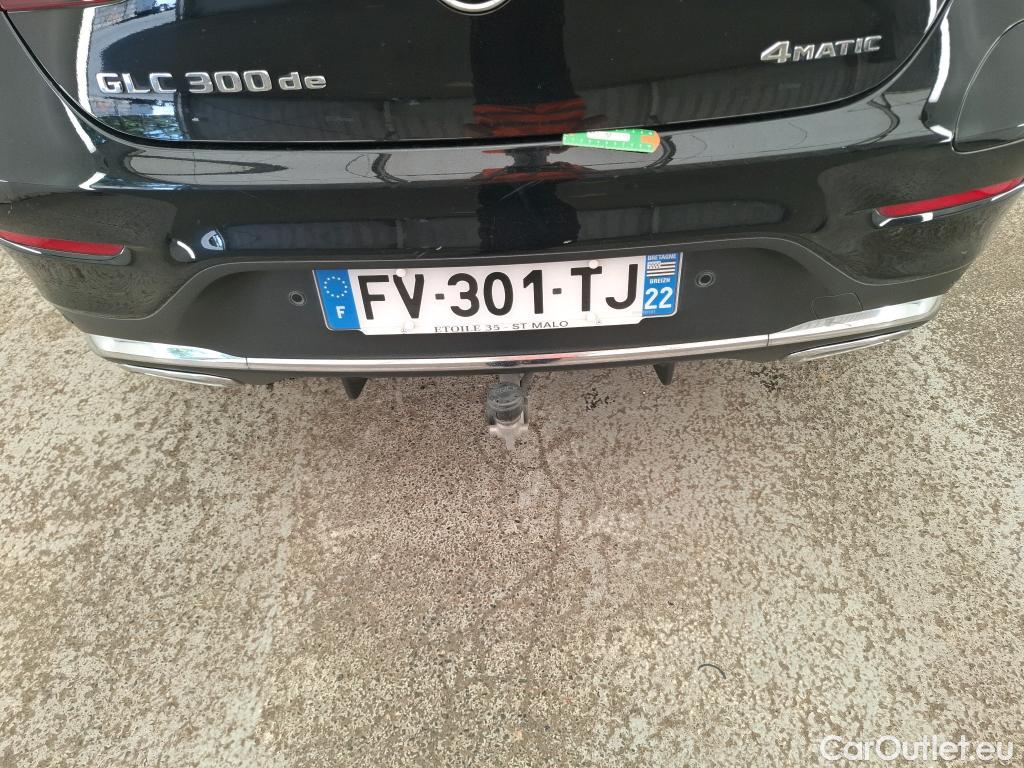  Mercedes  G-Klasee MERCEDES-BENZ GLC Coupe / 2019 / 5P / Coupé GLC 300 de Business Line 4Matic #3