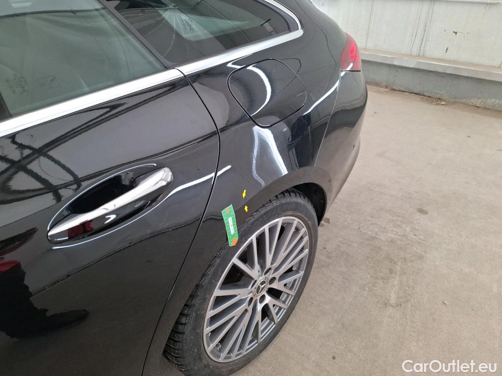  Mercedes  CLA-Klasse MERCEDES-BENZ CLA Shooting Brake / 2019 / 5P / Break CLA 200 d Progressive Line BA8 #4