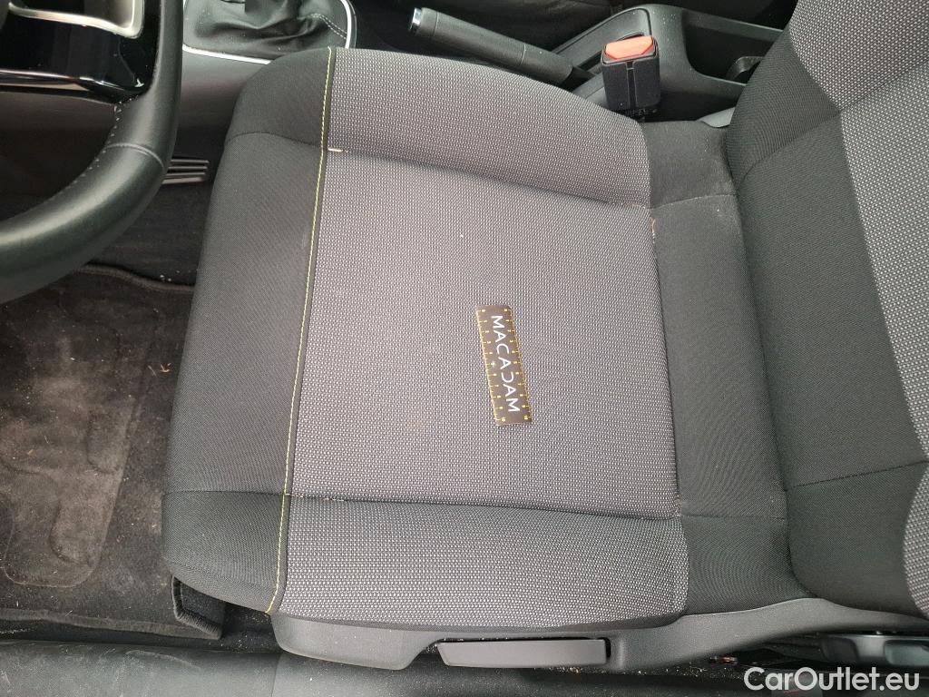  Citroen  C3  Shine Business 1.2 PureTech 110CV BVM6 E6d #15