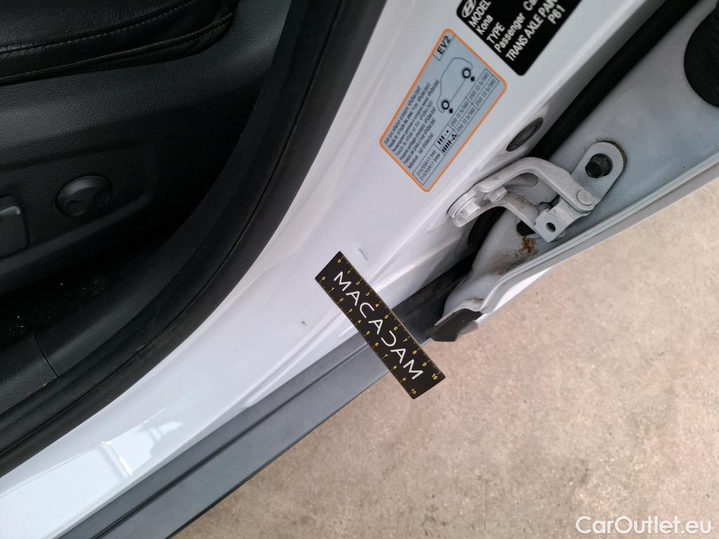  Hyundai  Konna HYUNDAI Kona / 2017 / 5P / SUV ELECTRIQUE 64 kWh 204 ch Executive #31