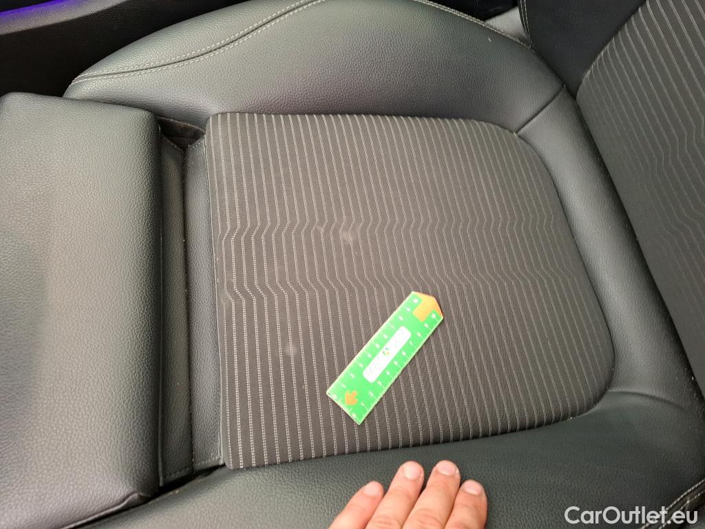  Mercedes  CLA-Klasse MERCEDES-BENZ CLA Shooting Brake / 2019 / 5P / Break CLA 200 d Progressive Line BA8 #8