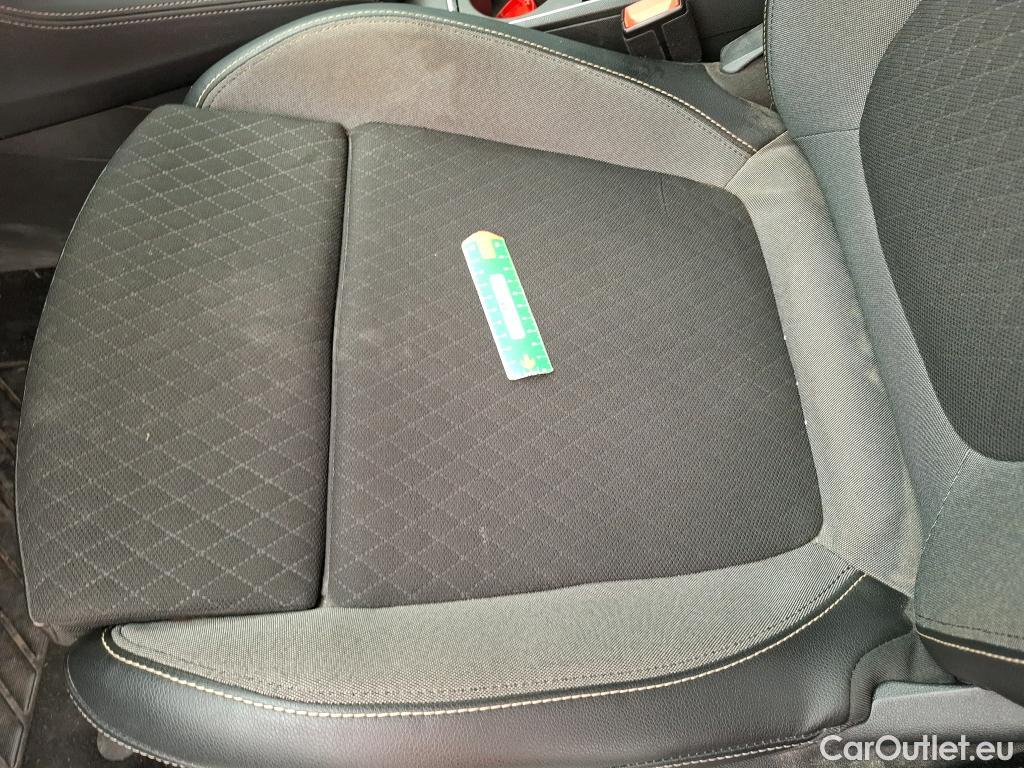  Opel   Grandland X Grandland X Business Elegance 1.5 130CV BVA8 E6d #26