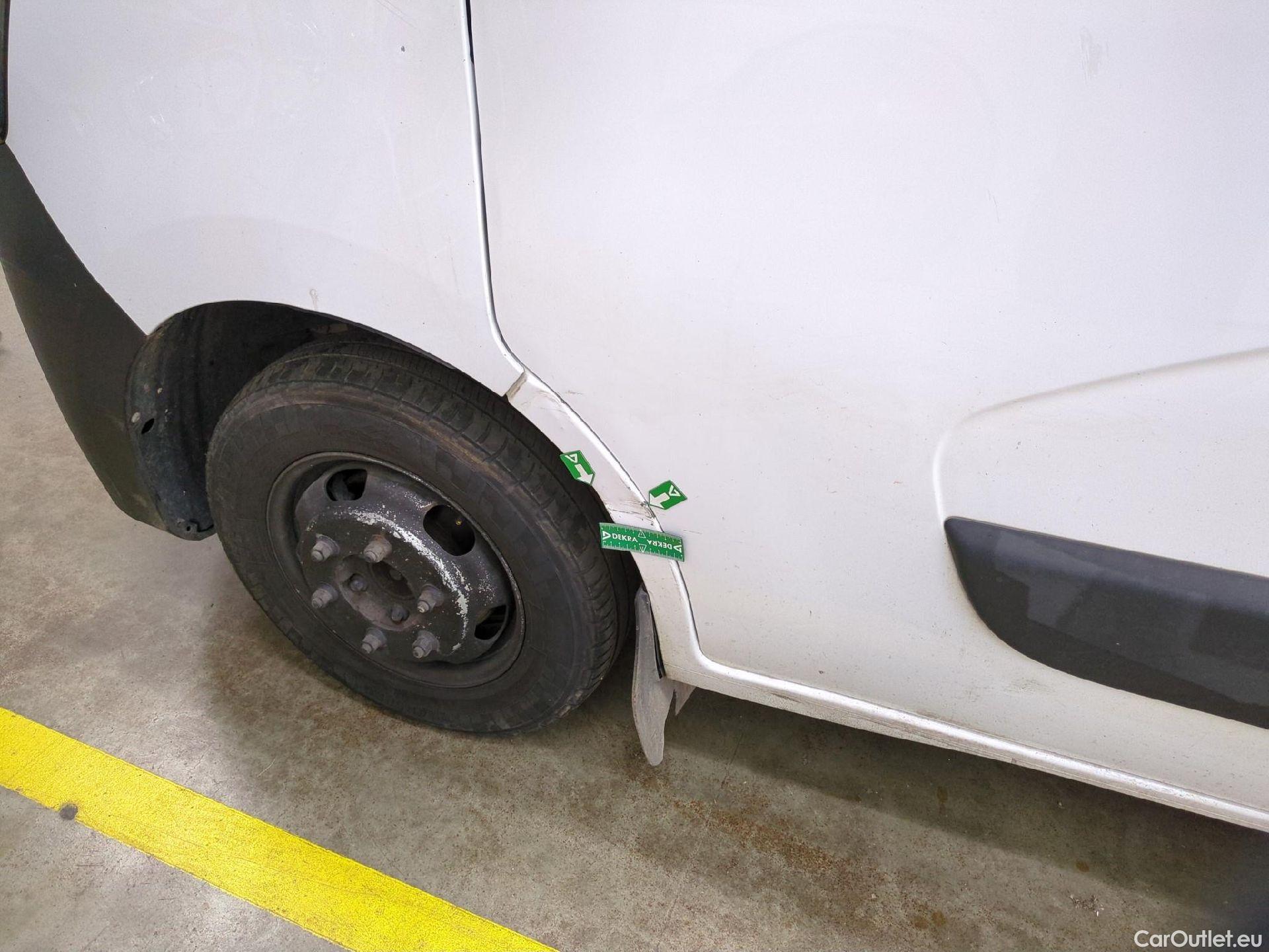  Renault  Master RENAULT  SC / 2019 / 2P / Châssis cabine CC GCF Pr RJ3500 L3 Energy dCi 145 #34