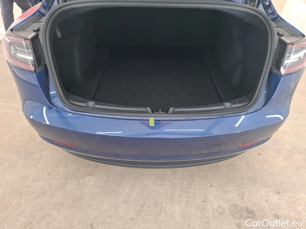  Tesla  Model 3 TESLA  / 2018 / 4P / Berline Autonomie Standard Plus RWD #41