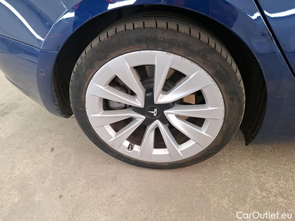  Tesla  Model 3 TESLA  / 2018 / 4P / Berline Autonomie Standard Plus RWD #9