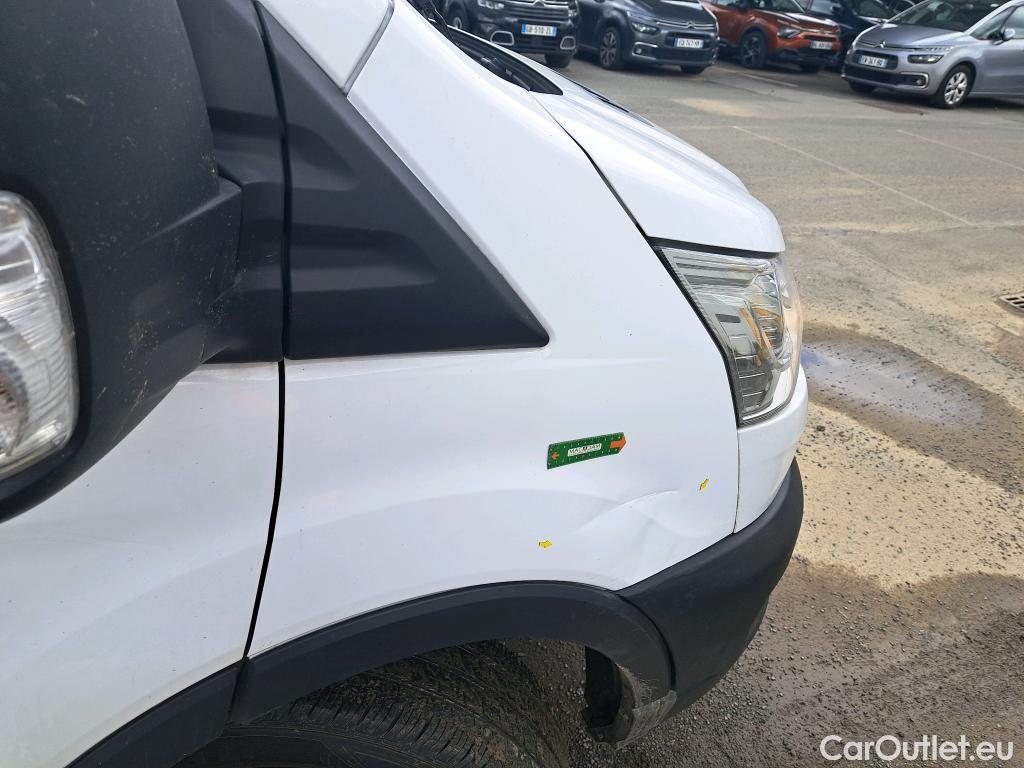  Ford  Transit FORD  / 2019 / 2P / Châssis cabine T 350 L4 TREND B 2.0 ecob 130 HDT #1