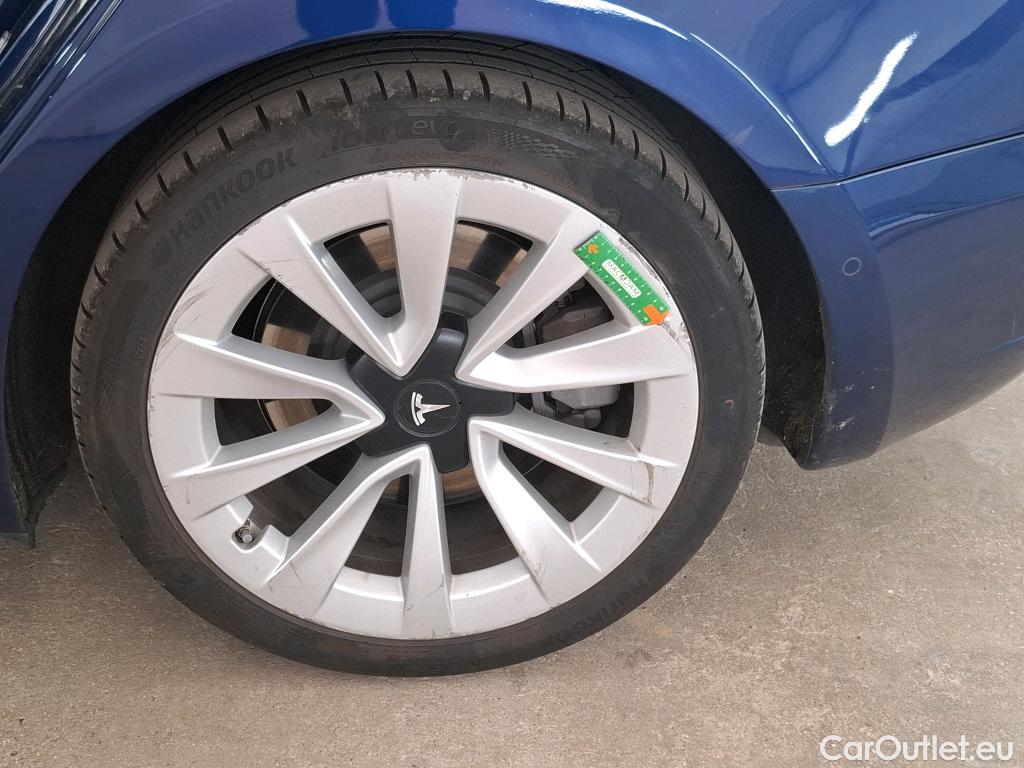  Tesla  Model 3 TESLA  / 2018 / 4P / Berline Autonomie Standard Plus RWD #24