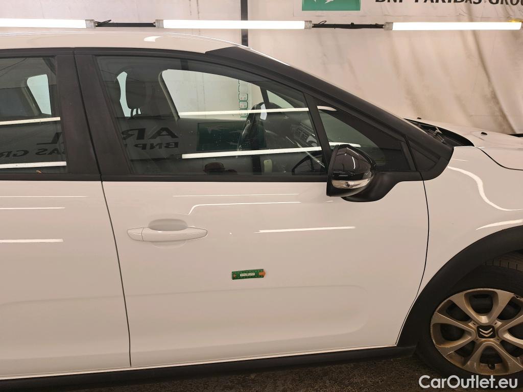  Citroen  C3  Société Feel Nav 1.2 PureTech 80CV BVM5 E6d #2