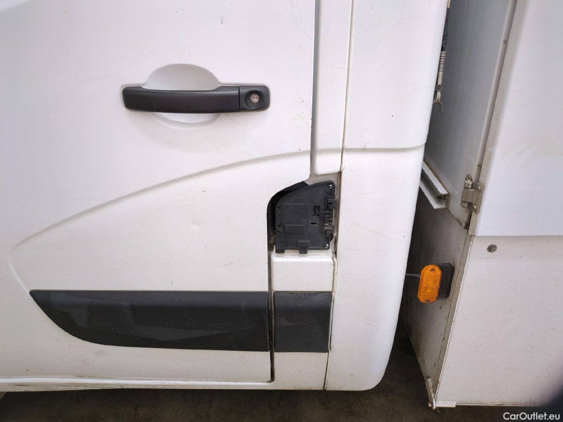  Renault  Master RENAULT  SC / 2019 / 2P / Châssis cabine CC GCF Pr RJ3500 L3 Energy dCi 145 #38