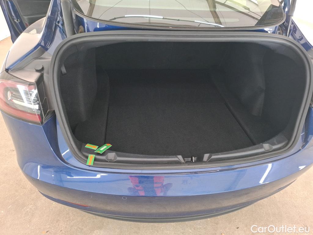  Tesla  Model 3 TESLA  / 2018 / 4P / Berline Autonomie Standard Plus RWD #48