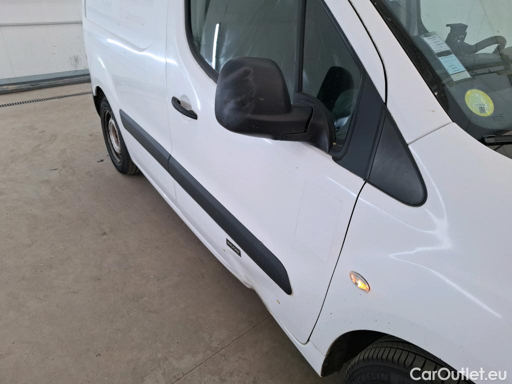  Citroen  Berlingo  Fourgon Club L1 (Court) 1.6 BlueHDi 75CV BVM5 E6 #9