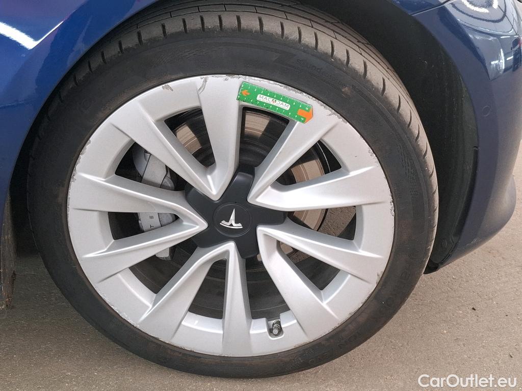  Tesla  Model 3 TESLA  / 2018 / 4P / Berline Autonomie Standard Plus RWD #34