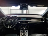 Alfa Romeo   STELVIO ALFA ROMEO / 2017 / 5P / SUV 2.0 T 280 CV VELOCE AT8 Q4 #3