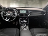  Alfa Romeo   STELVIO ALFA ROMEO / 2017 / 5P / SUV 2.2 TD 160 CV SUPER BUSINESS AT8 RWD #3