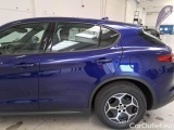  Alfa Romeo   STELVIO ALFA ROMEO / 2017 / 5P / SUV 2.2 TD 190 CV SUPER BUSINESS AT8 Q4 #40
