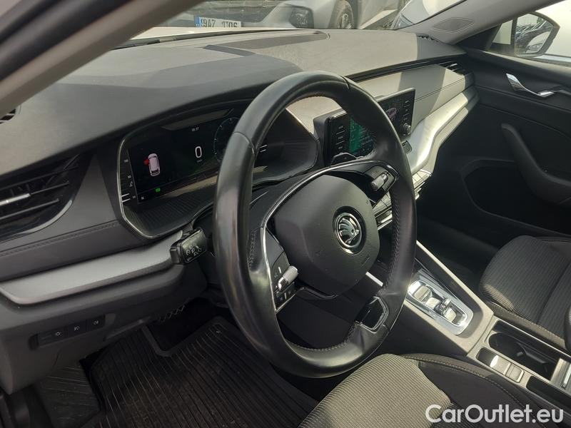  Skoda  Octavia  Combi (NX3)(2020) Oct.Com. 2.0TDI 85 Ambition AT #8