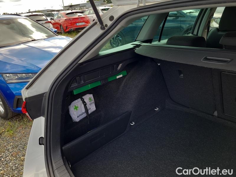  Skoda  Octavia  Combi (NX3)(2020) Oct.Combi 2.0TDI 85 Ambition #17