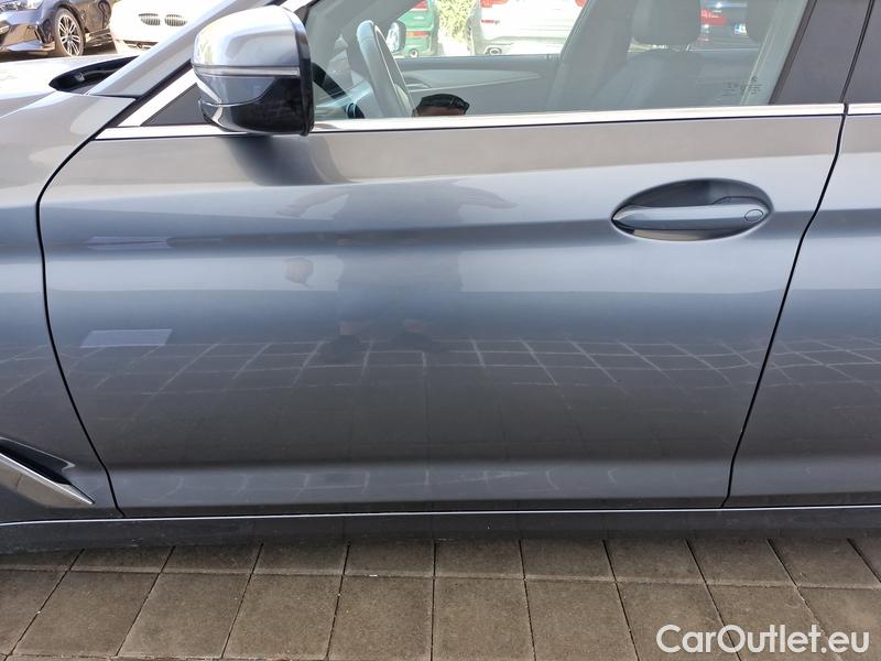  Bmw  Serie 5  Lim. (G30)  (2016->) 530d xDrive AT #4