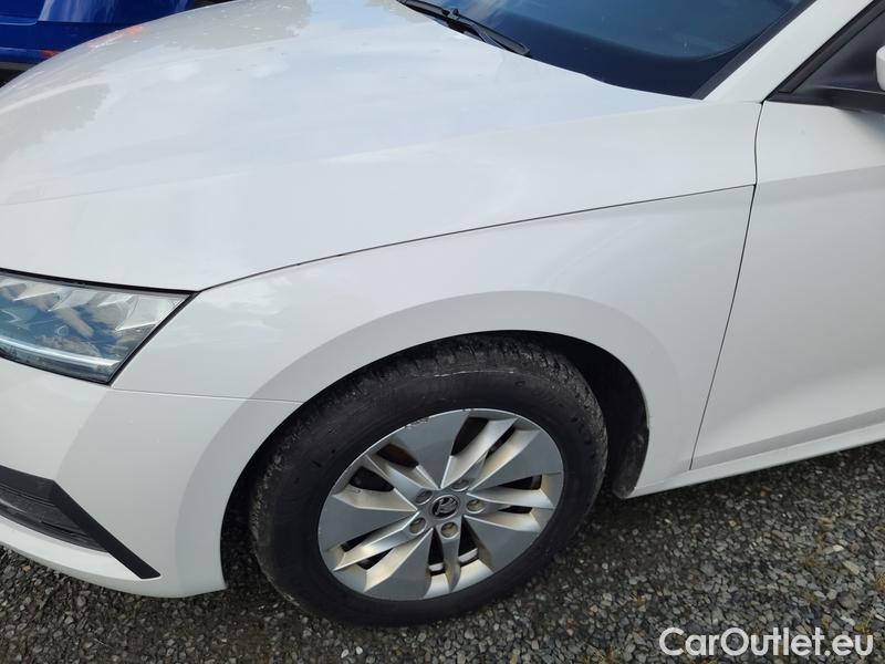  Skoda  Octavia  Combi (NX3)(2020) Oct.Combi 2.0TDI 85 Ambition #6