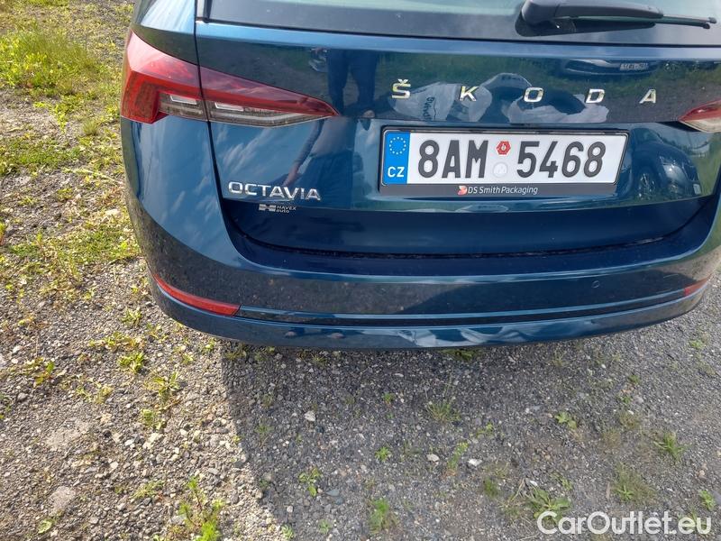  Skoda  Octavia  Combi (NX3)(2020) Oct.Combi 2.0TDI 110 Style AT #6
