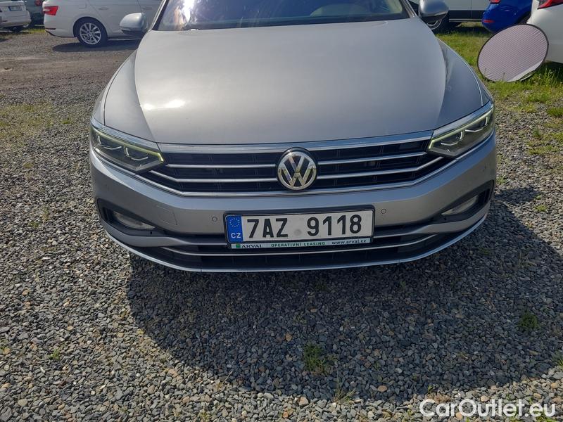  Volkswagen  Passat  Variant (CB5) (2019) Pas.Var.2.0TDI 140 Elegance AT #1