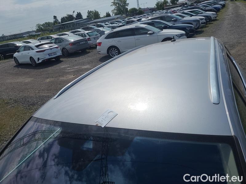  Volkswagen  Passat  Variant (CB5) (2019) Pas.Var.2.0TDI 140 Elegance AT #4