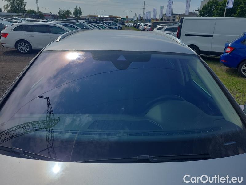  Volkswagen  Passat  Variant (CB5) (2019) Pas.Var.2.0TDI 140 Elegance AT #20
