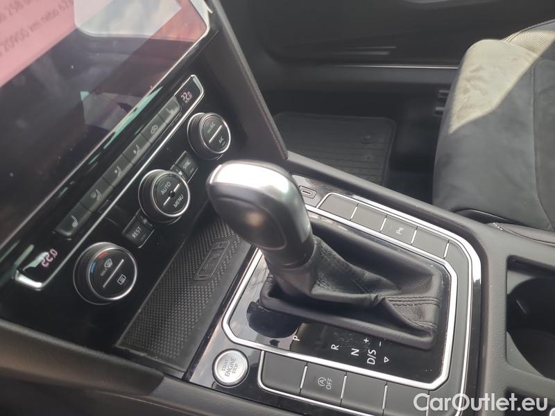  Volkswagen  Passat  Variant (CB5) (2019) Pas.Var.2.0TDI 140 Elegance AT #10