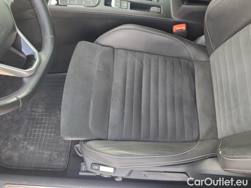  Volkswagen  Passat  Variant (CB5) (2019) Pas.Var.2.0TDI 140 Elegance AT #8