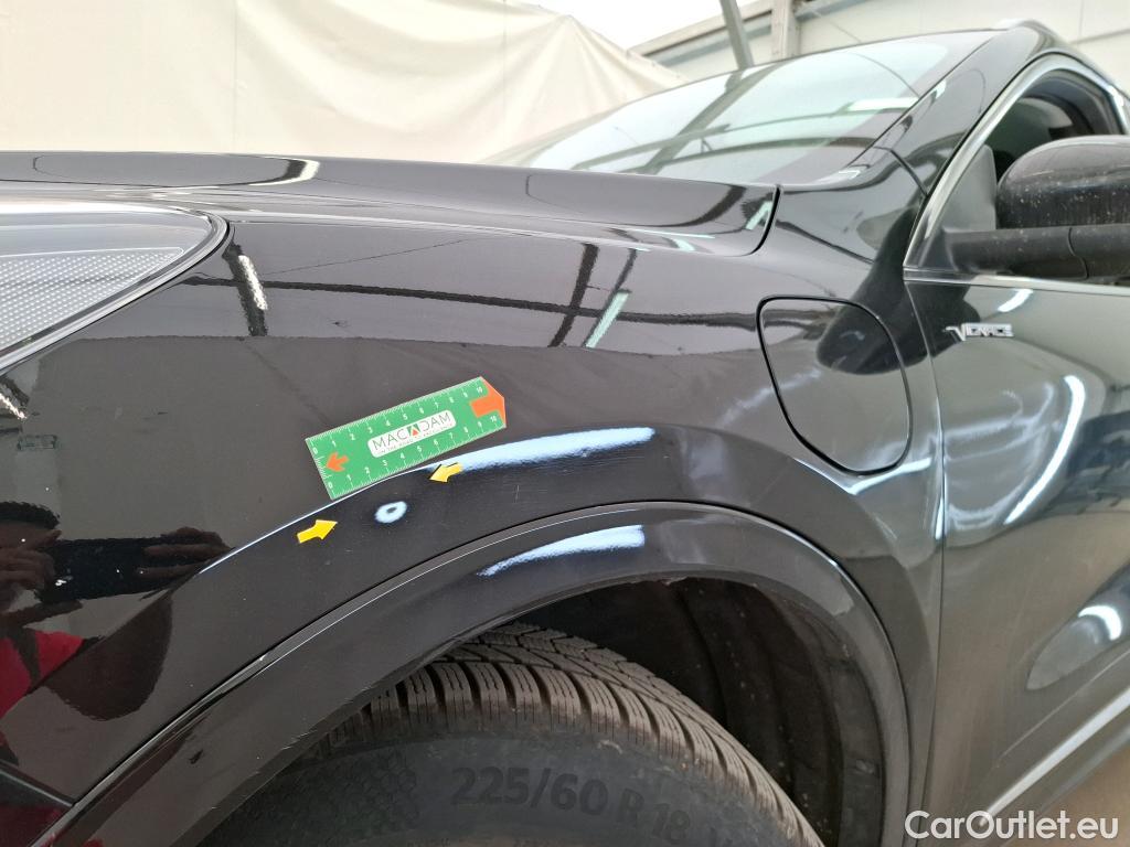 Ford  Kuga FORD  / 2019 / 5P / SUV 2.5 Dur 225ch hybrid PHEV Pshift Vignale #3