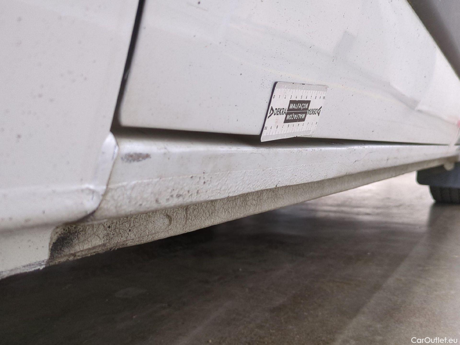  Renault  Master RENAULT  VU 4p Fourgon FG GCf Trac F3500 L3H2 dCi 130 Euro6 #37