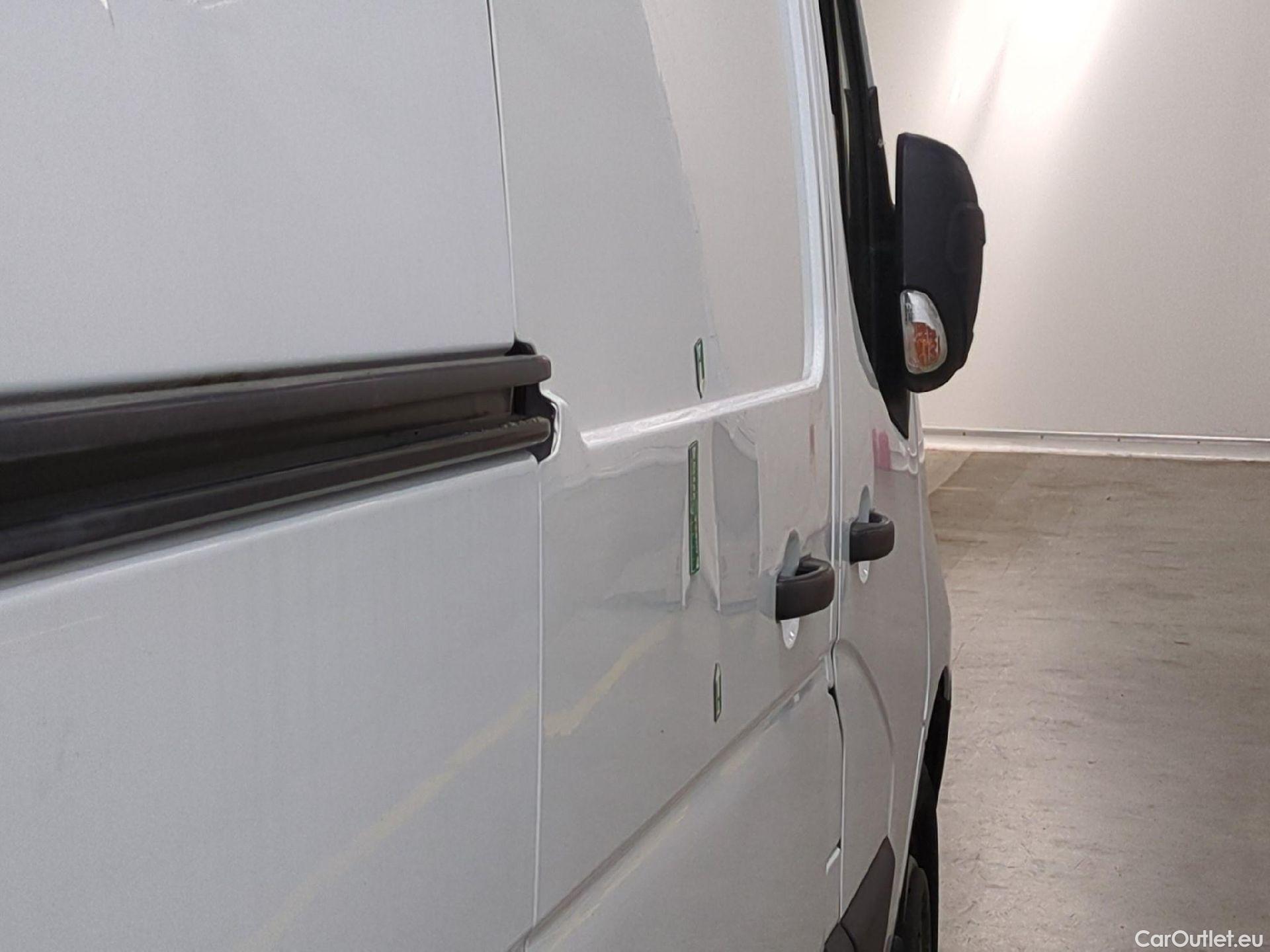  Renault  Master RENAULT  VU 4p Fourgon FG GCf Trac F3500 L3H2 dCi 130 Euro6 #41