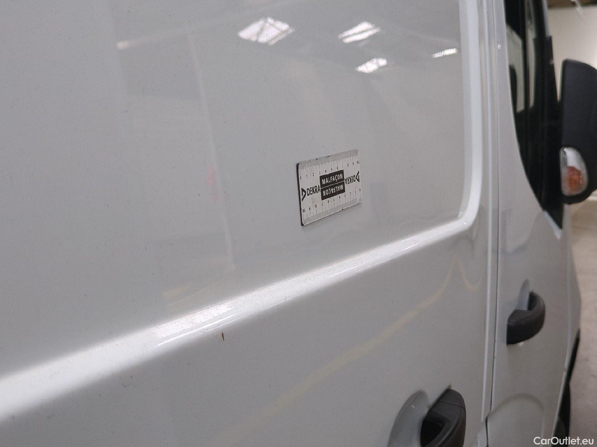  Renault  Master RENAULT  VU 4p Fourgon FG GCf Trac F3500 L3H2 dCi 130 Euro6 #39