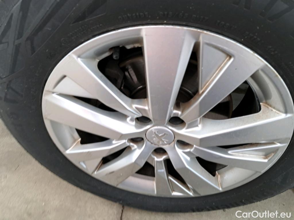  Peugeot  3008  Active Business 1.2 PureTech 130CV BVA8 E6d #13