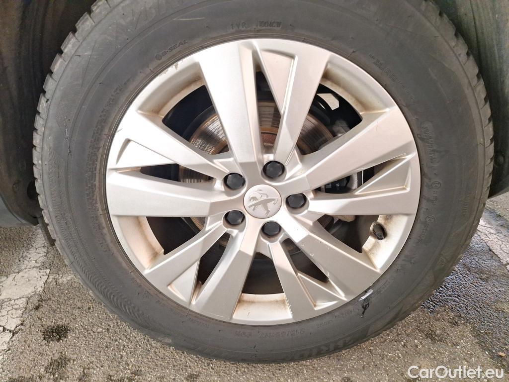  Peugeot  3008  Active Business 1.2 PureTech 130CV BVA8 E6d #19