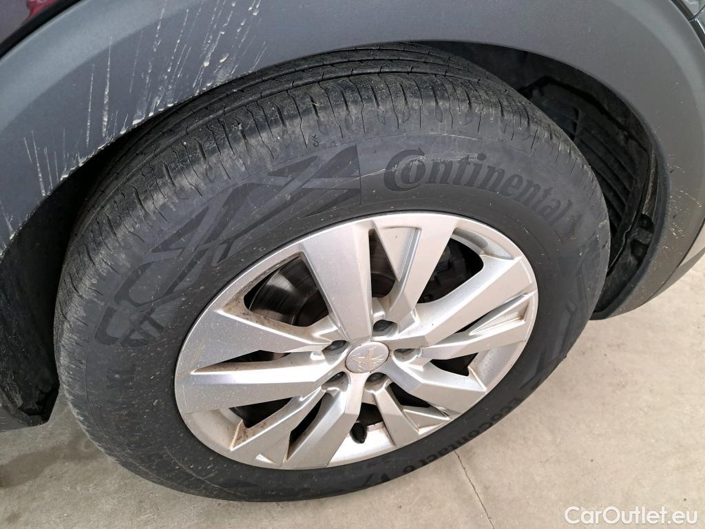  Peugeot  3008  Active Business 1.2 PureTech 130CV BVA8 E6d #7