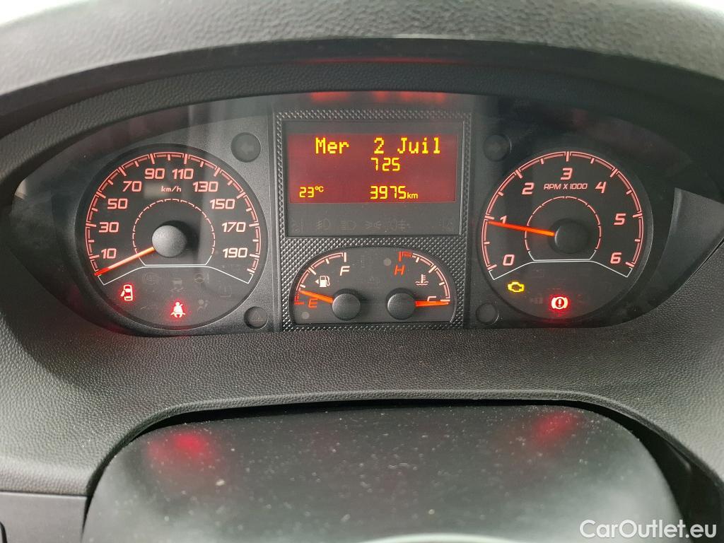  Peugeot  Boxer PEUGEOT  VU 4p Fourgon BLUEHDI 130 PREMIUM 333 L1H1 #21