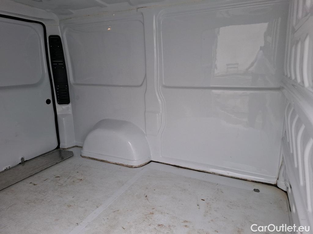  Peugeot  Boxer PEUGEOT  VU 4p Fourgon BLUEHDI 130 PREMIUM 333 L1H1 #11
