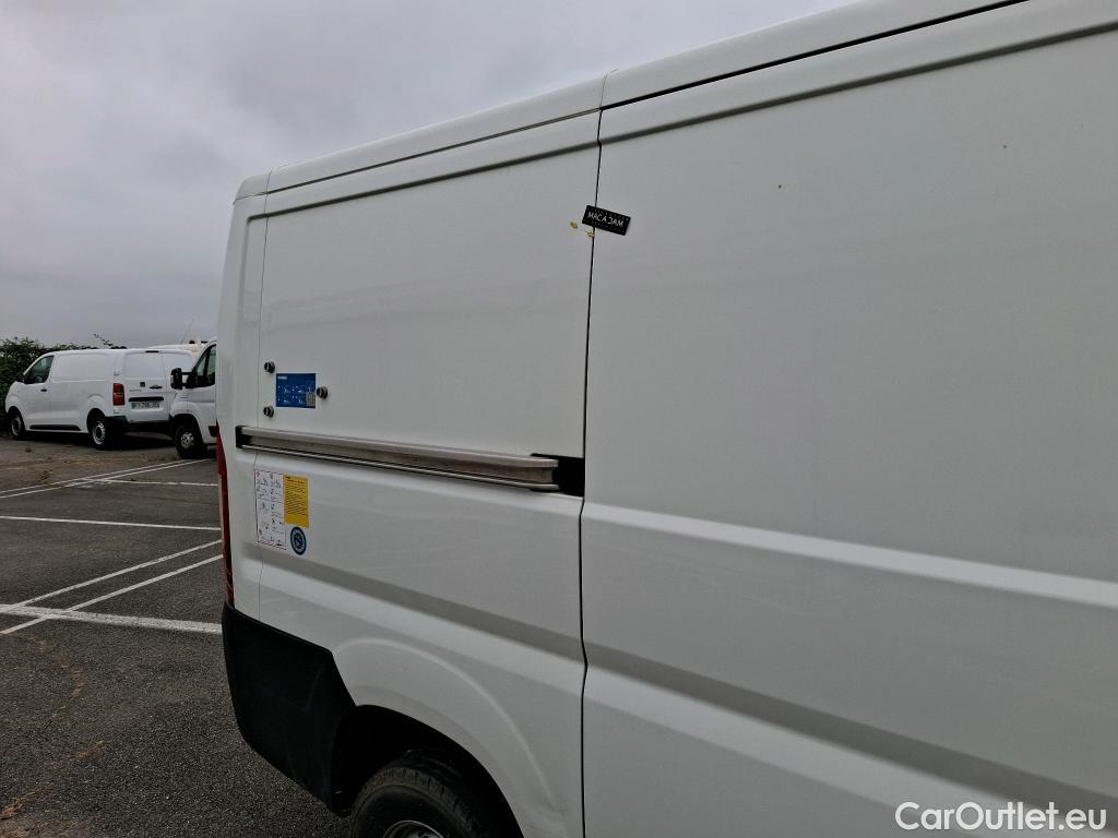  Peugeot  Boxer PEUGEOT  VU 4p Fourgon BLUEHDI 130 PREMIUM 333 L1H1 #28
