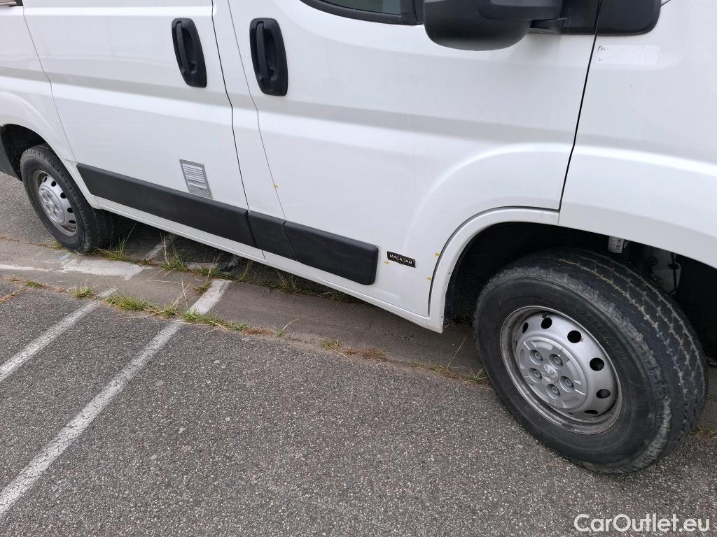  Peugeot  Boxer PEUGEOT  VU 4p Fourgon BLUEHDI 130 PREMIUM 333 L1H1 #1