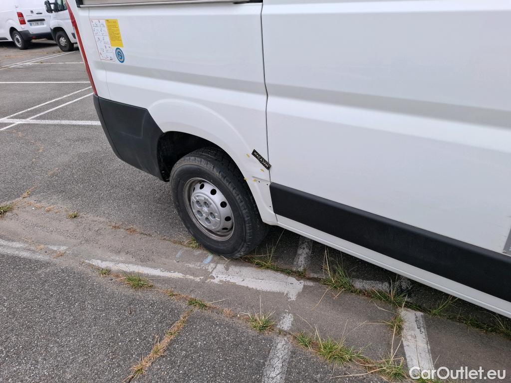  Peugeot  Boxer PEUGEOT  VU 4p Fourgon BLUEHDI 130 PREMIUM 333 L1H1 #24