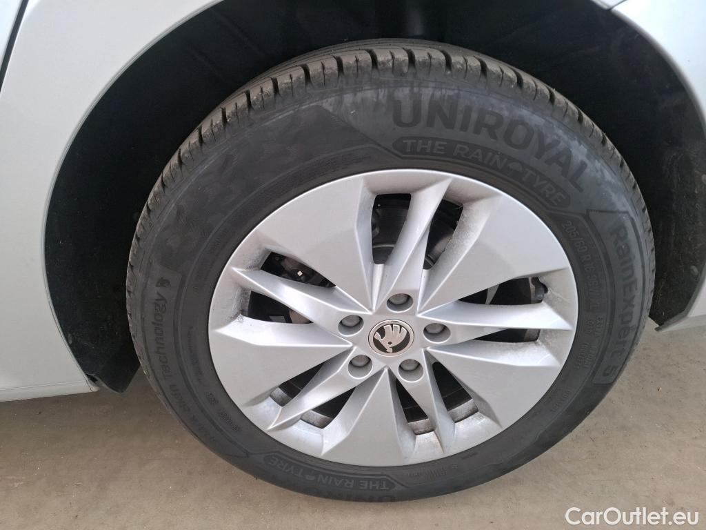  Skoda  Octavia  Berline Business 2.0 TDI 150CV BVA7 E6d #6