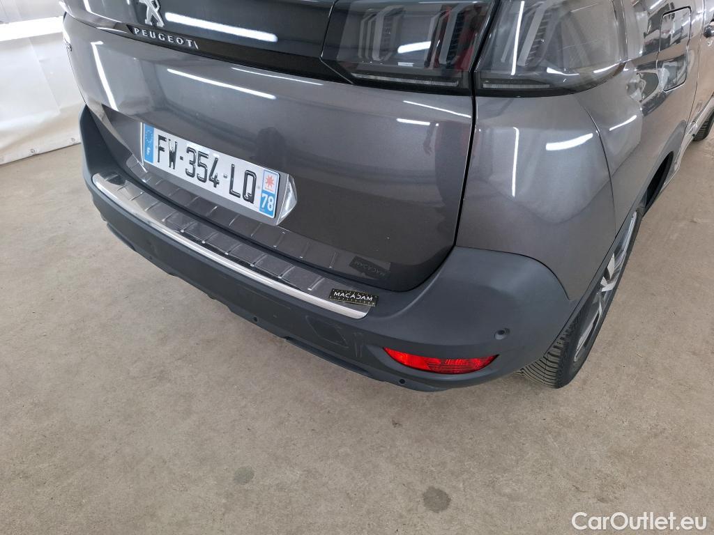 Peugeot  5008  Allure Pack 1.5 HDi 130CV BVA8 7 Sieges E6d #76