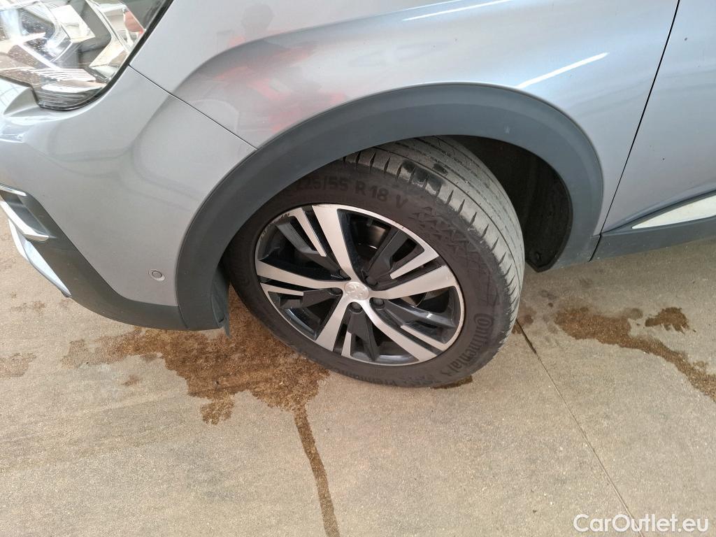  Peugeot  5008 PEUGEOT  / 2016 / 5P / SUV BlueHDi 130 S&S ALLURE #9