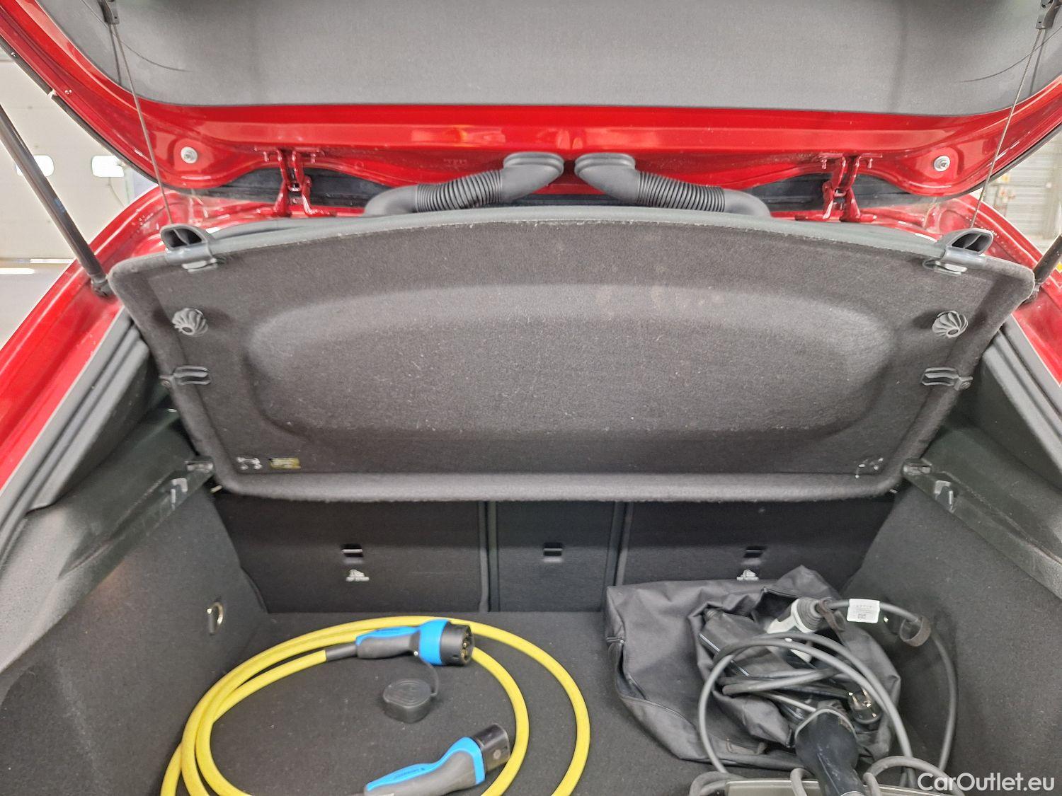  Mercedes  A-Klasse Mercedes, A-Class '18, Mercedes-Benz  A 250 e 5d #12
