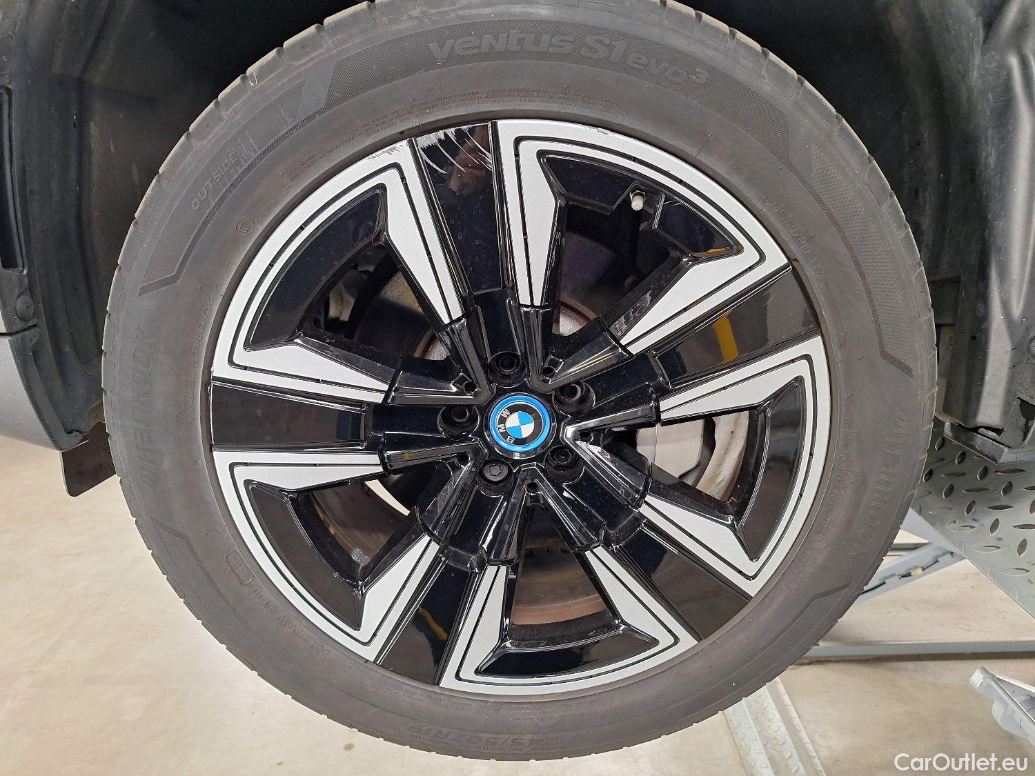  Bmw  iX3 BMW,  '20 BEV, BMW  sDrive35 5d #9