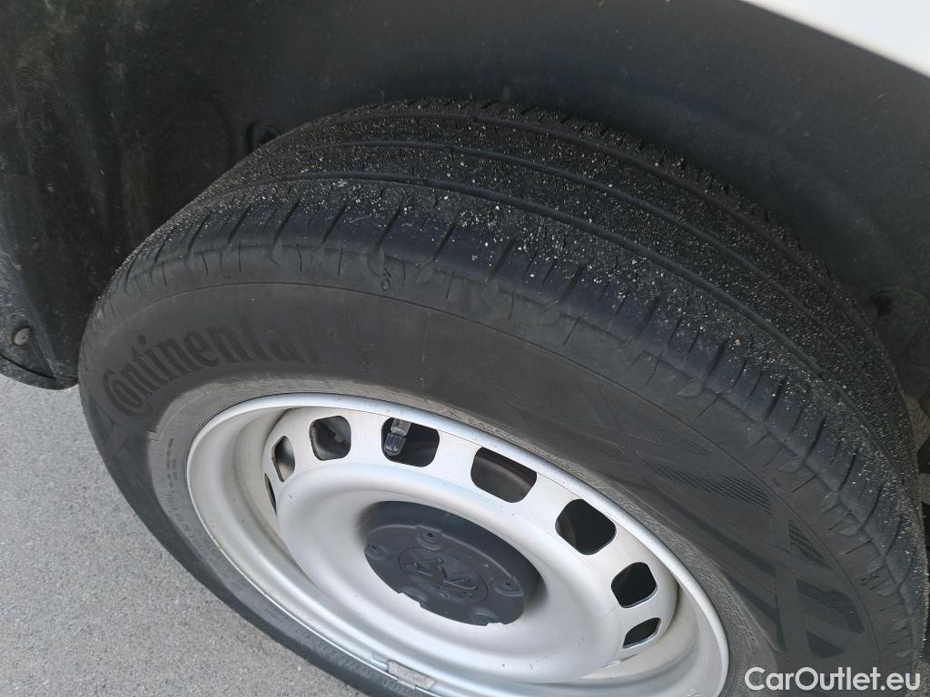  Peugeot  Partner  Pro L1 1.5 HDi 75CV MT5 E6dT #28