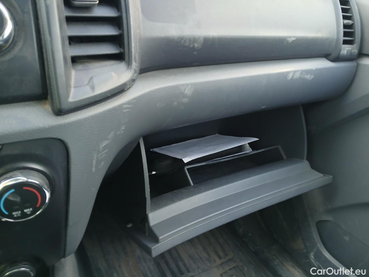  Ford  Ranger  Cabina sencilla 4x4 XL 2.2 TDCi 160CV MT6 E6 #1